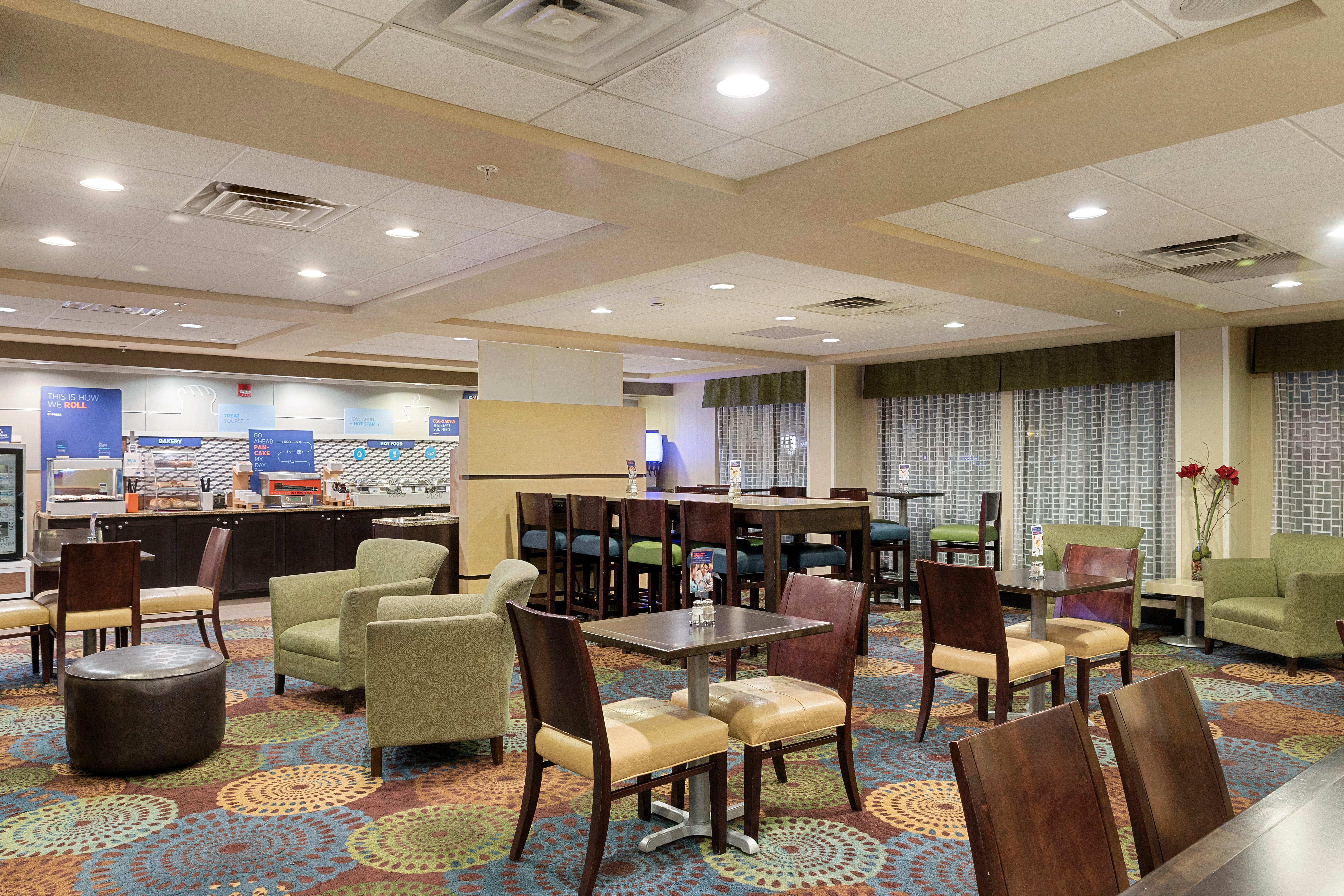 Holiday Inn Express Bloomington West By Ihg Kültér fotó